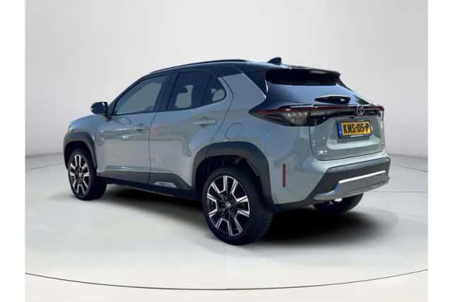 Toyota Yaris Cross (2024) thumbnail 3
