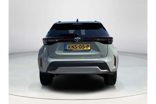 Toyota Yaris Cross (2024) thumbnail 4