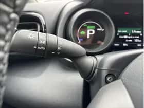 Toyota Yaris (2022) thumbnail 13