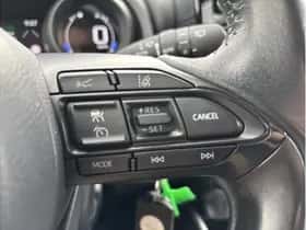 Toyota Yaris (2022) thumbnail 16