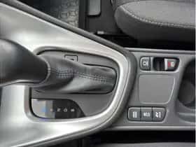 Toyota Yaris (2022) thumbnail 20