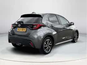 Toyota Yaris (2022) thumbnail 5