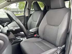 Toyota Yaris (2022) thumbnail 10