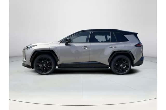 Toyota RAV4 (2026) thumbnail 2