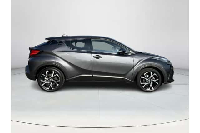Toyota C-HR (2020) thumbnail 6