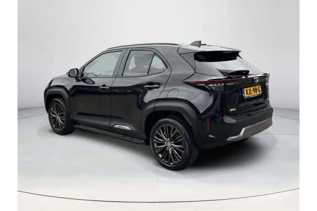 Toyota Yaris Cross (2023) thumbnail 3