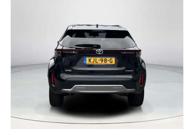 Toyota Yaris Cross (2023) thumbnail 4