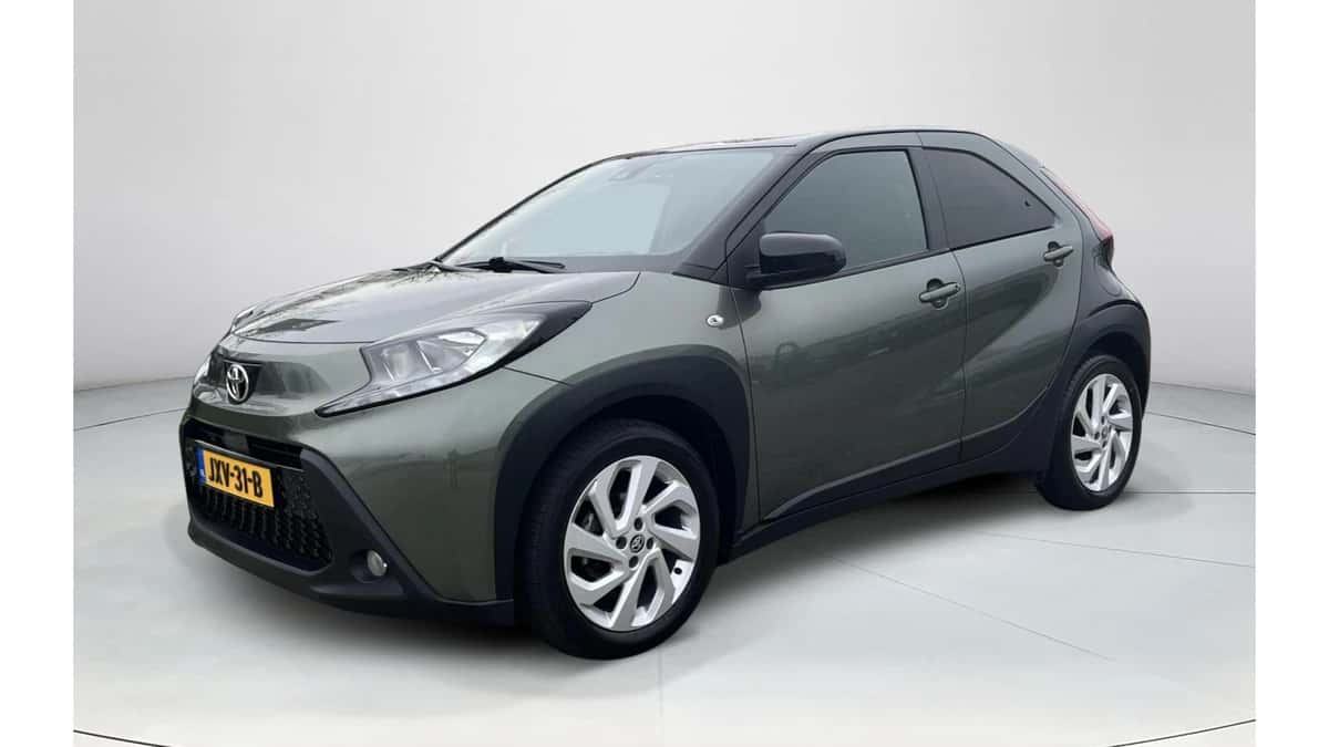 Toyota Aygo X (2022) — foto 1