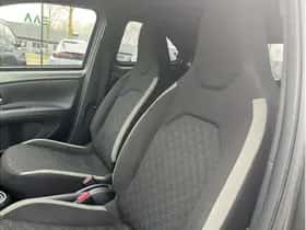 Toyota Aygo X (2022) thumbnail 14
