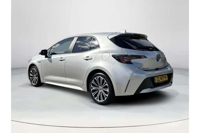 Toyota Corolla (2019) thumbnail 3