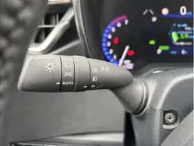 Toyota Corolla (2019) thumbnail 13