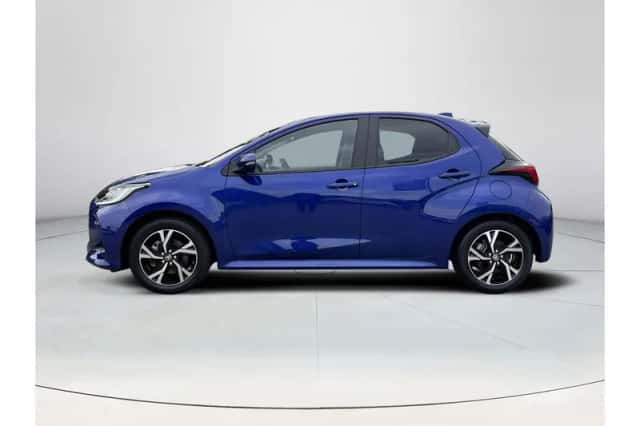 Toyota Yaris (2025) thumbnail 2