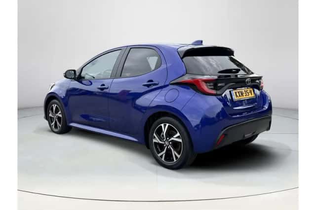 Toyota Yaris (2025) thumbnail 3