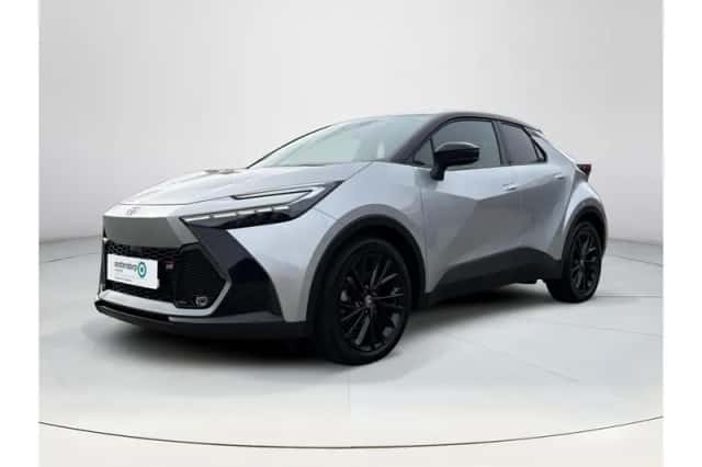 Toyota C-HR (2024) thumbnail 1