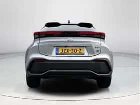 Toyota C-HR (2024) thumbnail 4