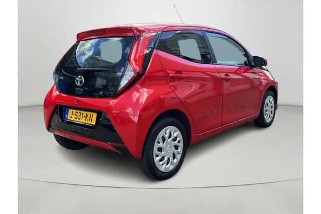 Toyota Aygo (2020) thumbnail 5