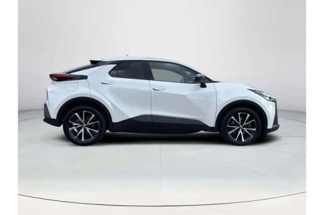 Toyota C-HR (2025) thumbnail 6