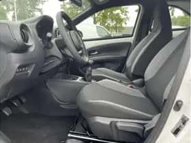 Toyota Aygo X (2025) thumbnail 10