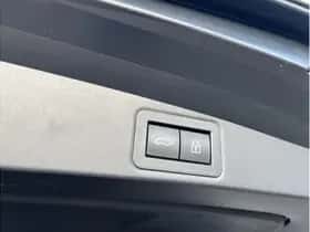 Toyota Corolla (2020) thumbnail 13
