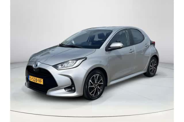 Toyota Yaris (2023) thumbnail 1