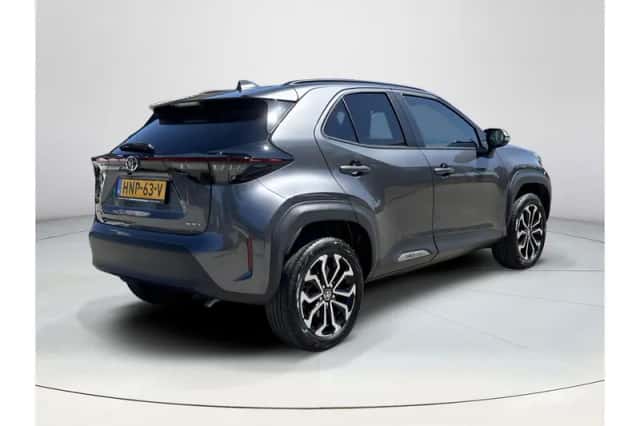 Toyota Yaris Cross (2025) thumbnail 5