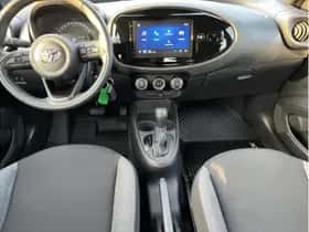Toyota Aygo X (2024) thumbnail 9