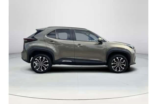 Toyota Yaris Cross (2024) thumbnail 6