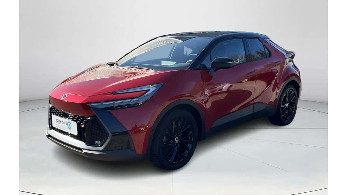 Toyota C-HR (2024) — foto 1