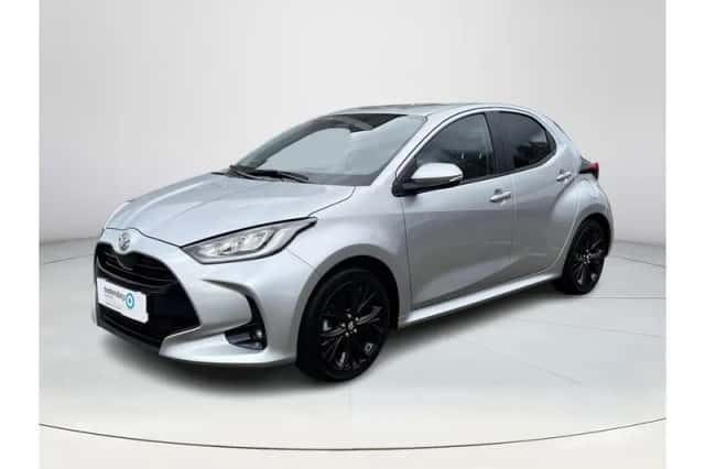 Toyota Yaris (2024) thumbnail 1