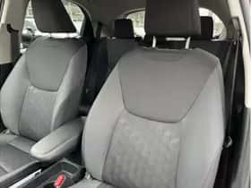 Toyota Yaris (2024) thumbnail 11