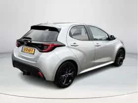 Toyota Yaris (2024) thumbnail 5
