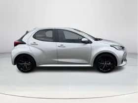 Toyota Yaris (2024) thumbnail 6