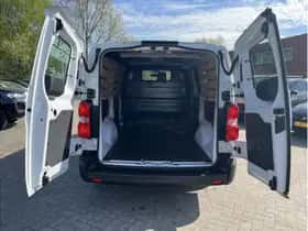 Toyota Proace (2023) thumbnail 10