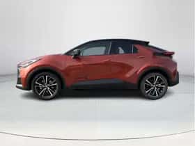 Toyota C-HR (2026) thumbnail 2