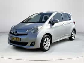 Toyota Verso-S (2012)