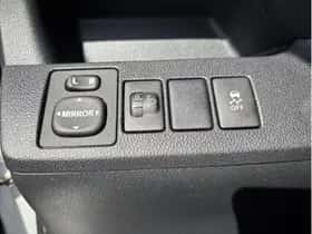 Toyota Verso-S (2012) thumbnail 12