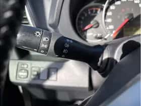 Toyota Verso-S (2012) thumbnail 13