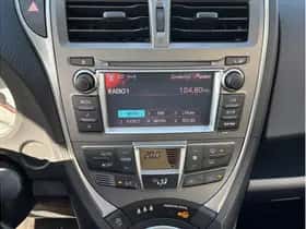 Toyota Verso-S (2012) thumbnail 20