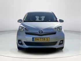 Toyota Verso-S (2012) thumbnail 8