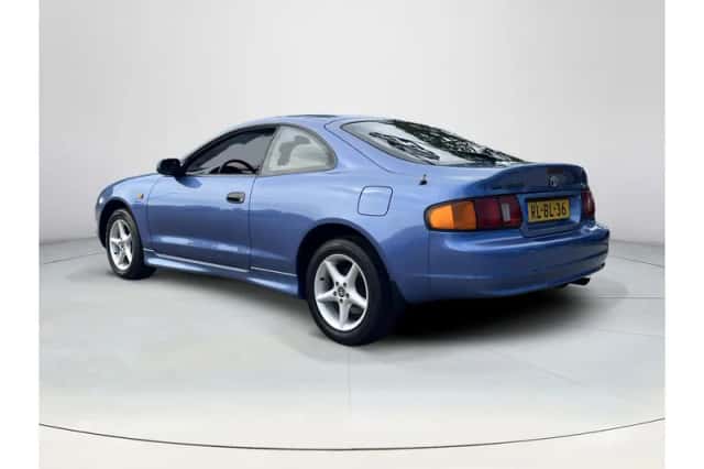 Toyota Celica (1997) thumbnail 3