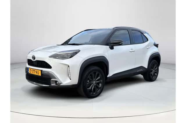 Toyota Yaris Cross (2024) thumbnail 1