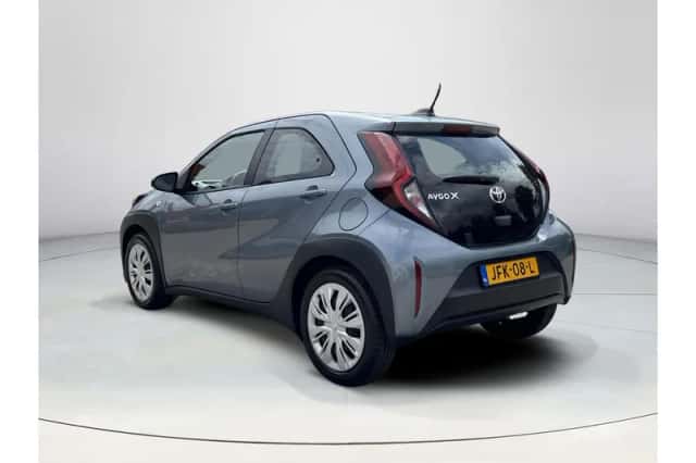 Toyota Aygo X (2025) thumbnail 3