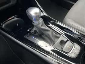 Toyota C-HR (2023) thumbnail 22