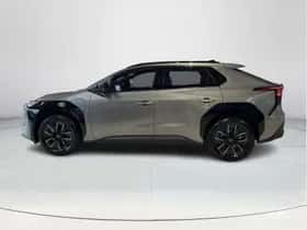 Toyota bZ4X (2025) thumbnail 2