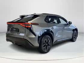 Toyota bZ4X (2025) thumbnail 5