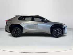 Toyota bZ4X (2025) thumbnail 6