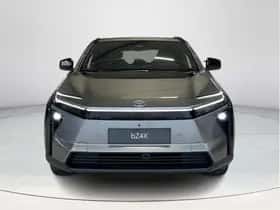 Toyota bZ4X (2025) thumbnail 8