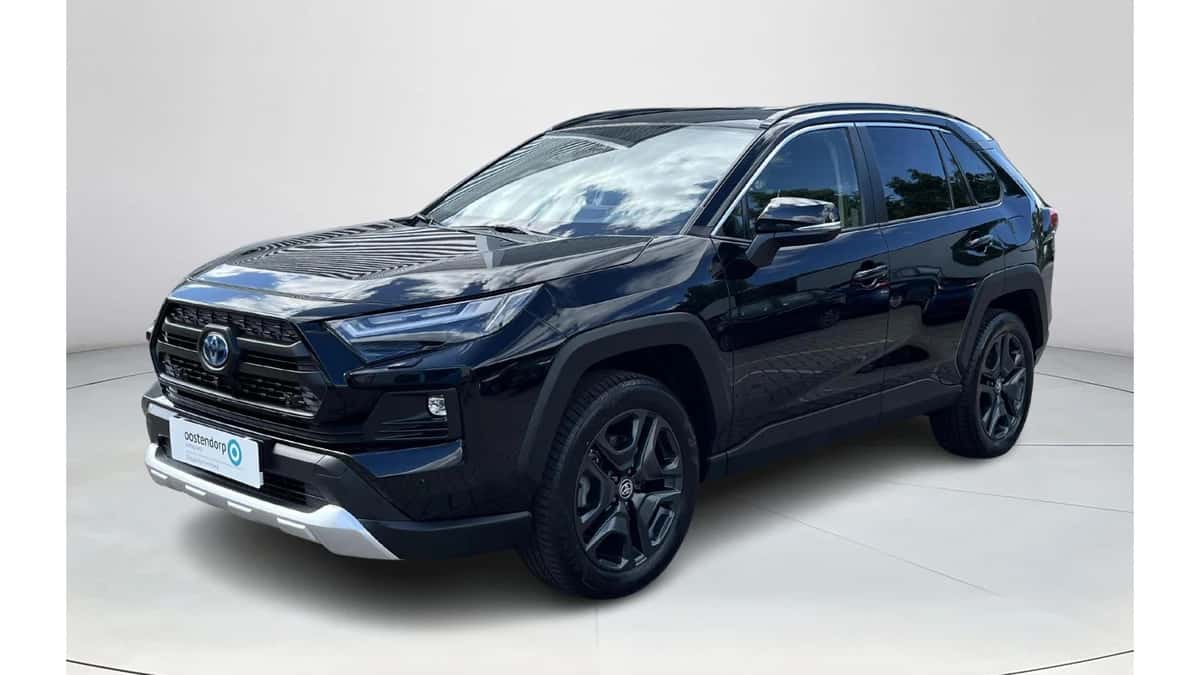 Toyota RAV4 (2022) — foto 1