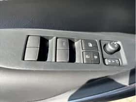Toyota Corolla (2025) thumbnail 15