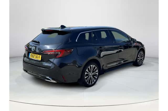 Toyota Corolla (2025) thumbnail 5